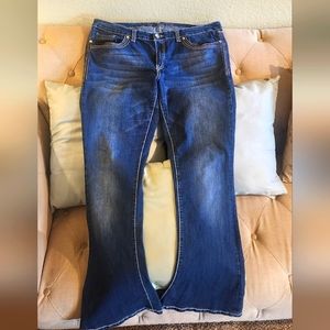 Bootcut Seven Jeans